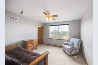 325 Forest Trail, South Elgin, IL 60177 - Photo 12