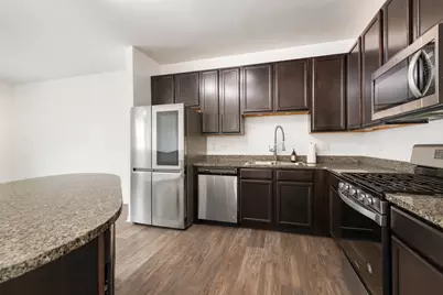 804 Four Seasons Boulevard #804, Aurora, IL 60504 - Photo 2