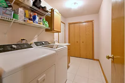 213 John Drive, Bartlett, IL 60103 - Photo 14