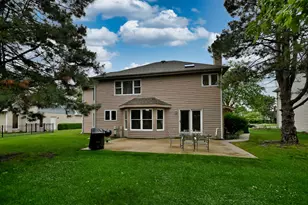 213 John Dr, Bartlett, IL 60103 - Photo 46
