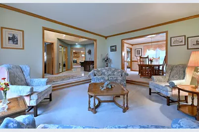 213 John Drive, Bartlett, IL 60103 - Photo 10