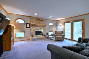 213 John Dr, Bartlett, IL 60103 - Photo 16