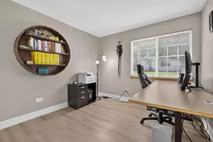 354 Ashford Cir, Bartlett, IL 60103 - Photo 18