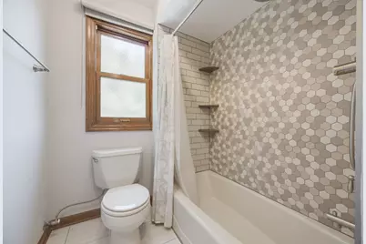 21W728 McCarron Road, Glen Ellyn, IL 60137 - Photo 24
