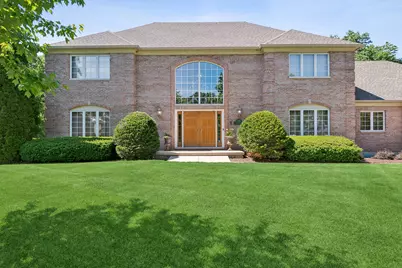 130 N Buckingham Drive, Sugar Grove, IL 60554 - Photo 2