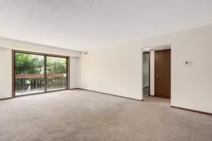 6820 Joliet Rd, Indian Head Park, IL 60525 - Photo 8