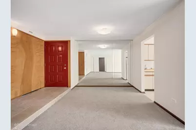 6820 Joliet Road #5, Indian Head Park, IL 60525 - Photo 4