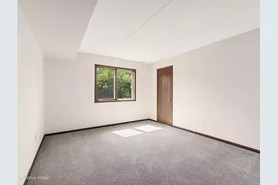 6820 Joliet Road #5, Indian Head Park, IL 60525 - Photo 18