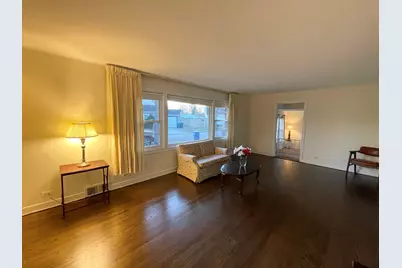 556 Crestwood Drive, Des Plaines, IL 60016 - Photo 6
