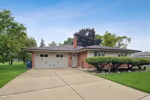 459 W Millers Rd, Des Plaines, IL 60016 - Photo 1