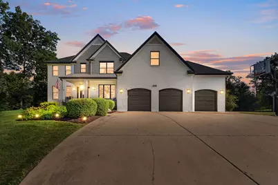 720 Saddle Ridge, Crystal Lake, IL 60012 - Photo 1