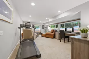 689 Timber Hill Rd, Deerfield, IL 60015 - Photo 18