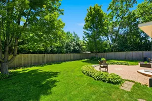 689 Timber Hill Rd, Deerfield, IL 60015 - Photo 24