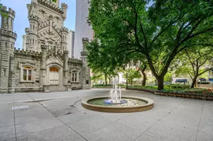 800 N Michigan Ave, Chicago, IL 60611 - Photo 40