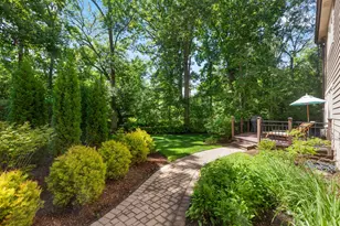 9 Exmoor Ln, Lincolnshire, IL 60069 - Photo 42