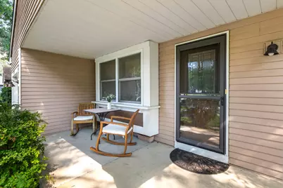 417 Travelaire Avenue, Naperville, IL 60565 - Photo 2
