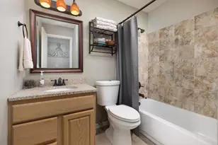 417 Travelaire Ave, Naperville, IL 60565 - Photo 22