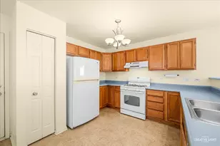 514 Tewksbury Ct, Oswego, IL 60543 - Photo 10