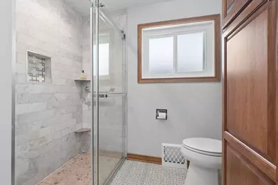 7933 Glen Lane, Darien, IL 60561 - Photo 18