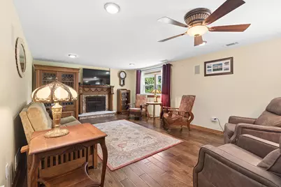 7933 Glen Lane, Darien, IL 60561 - Photo 26