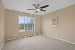 896 Cherry Creek Dr, Grayslake, IL 60030 - Photo 14