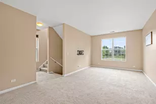 896 Cherry Creek Dr, Grayslake, IL 60030 - Photo 10