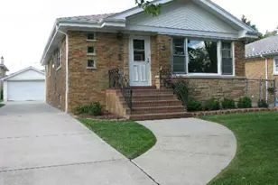 10616 Essex St, Westchester, IL 60154 - Photo 1