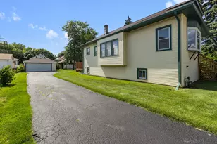 4030 Vernon Ave, Brookfield, IL 60513 - Photo 16