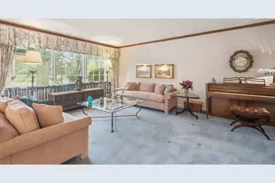 2724 Old Glenview Road, Wilmette, IL 60091 - Photo 4