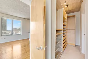 1845 S Michigan Ave, Chicago, IL 60616 - Photo 10