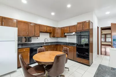 1519 S 61st Avenue, Cicero, IL 60804 - Photo 6