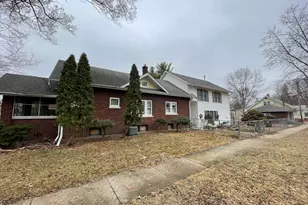 2026 16th Ave, Rockford, IL 61104 - Photo 2
