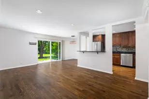 6S080 Park Meadow Dr, Naperville, IL 60540 - Photo 8