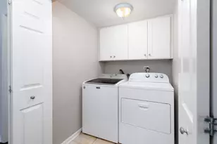 6S080 Park Meadow Dr, Naperville, IL 60540 - Photo 22