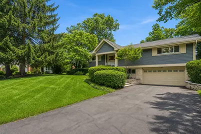781 Shag Bark Lane, Deerfield, IL 60015 - Photo 2