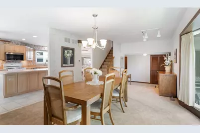 539 Hamilton Avenue, Westmont, IL 60559 - Photo 8