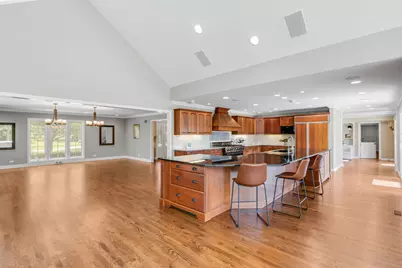 419 Caesar Drive, Barrington Hills, IL 60010 - Photo 10