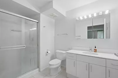 800 Elgin Road #502, Evanston, IL 60201 - Photo 12