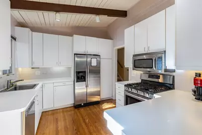 [Address not provided], Skokie, IL 60076 - Photo 10