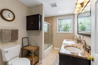 [Address not provided], Skokie, IL 60076 - Photo 20