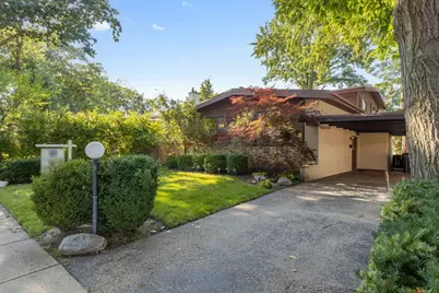[Address not provided], Skokie, IL 60076 - Photo 2