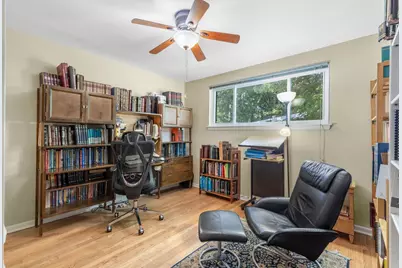 [Address not provided], Skokie, IL 60076 - Photo 18