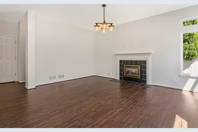 7422 Korbel Drive, Gurnee, IL 60031 - Photo 10
