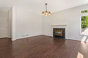 7422 Korbel Dr, Gurnee, IL 60031 - Photo 10