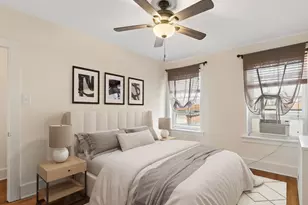 1044 W Balmoral Ave, Chicago, IL 60640 - Photo 20