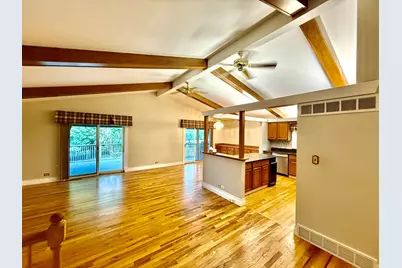 332 W Gartner Road, Naperville, IL 60540 - Photo 10