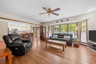2412 Barkdoll Rd, Naperville, IL 60565 - Photo 10