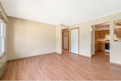 9907 W 58th Street #5, Countryside, IL 60525 - Photo 6