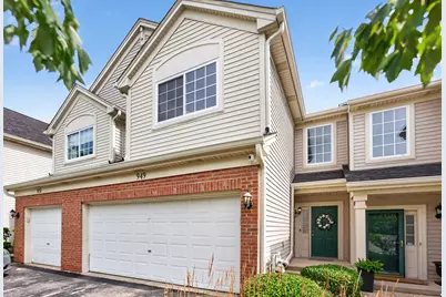 949 Tanager Court, Glen Ellyn, IL 60137 - Photo 2