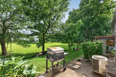 949 Tanager Court, Glen Ellyn, IL 60137 - Photo 24